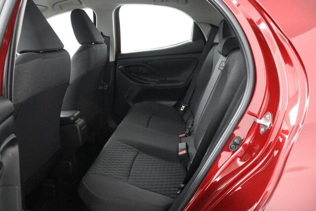 Toyota Yaris 1.5 Hybrid Active | Trekhaak | navigatie systeem | Apple Carplay/Android Auto |