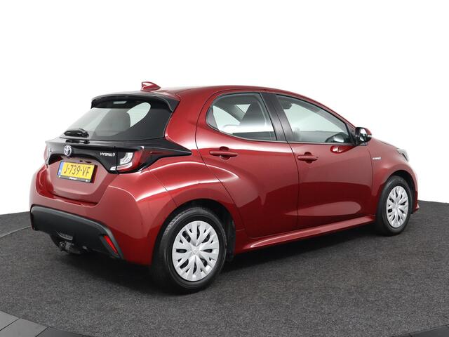 Toyota Yaris 1.5 Hybrid Active | Trekhaak | navigatie systeem | Apple Carplay/Android Auto |