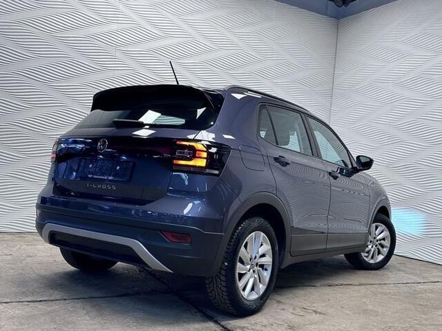 Volkswagen T-Cross 1.0 TSiDSGCARPLAYCAMERAZETELVERW.