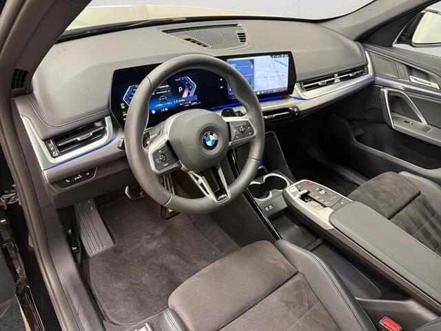 BMW X1 sdrive 18i Aut. M-Pack GPS Camera Dig.Airco Alu Led