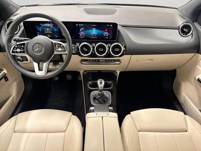 Mercedes-Benz B-Klasse 180 Style Leder GPS Camera Alu
