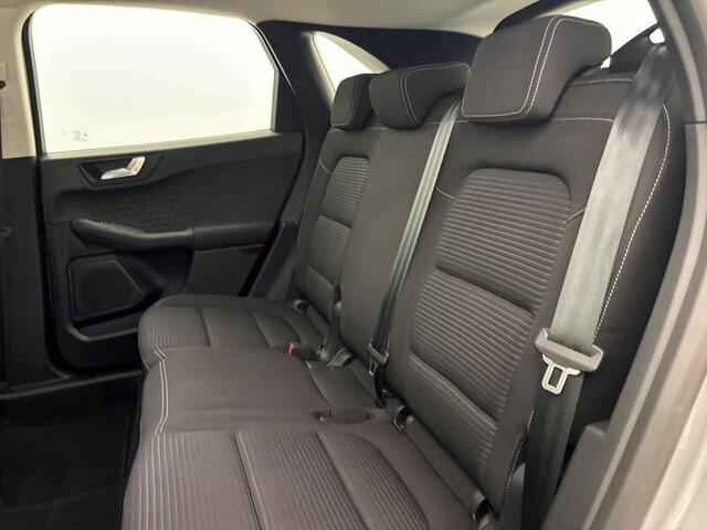 Ford Kuga 1.5TDCi Titanium Aut. GPS Camera Dig.Airco Verw.zetels voor+achter+stuur