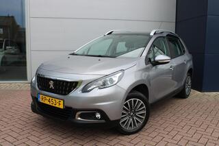 PEUGEOT 2008 1.2 PureTech 110pk Blue Lion Airco Navi Carplay Panoramadak Trekhaak Dealer onderhouden