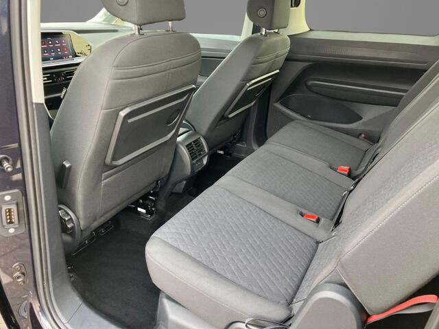 Volkswagen Caddy MAXI Combi 1.5 eHybrid 150pk Life � 7-persoons � Camera � 17 LM velgen � Apple Carplay/Android auto � Adaptive Cruise control � 7-zits