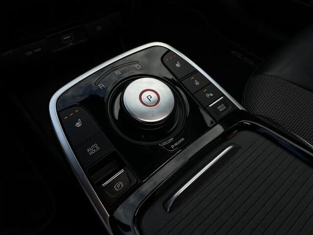 KIA E-Niro DynamicPlusLine 64 kWh SOH100% 1E EIG DEALEROND NAP|PANO|CAMERA|STOEL+STUURVRM|LEER|LED|ADAPT.CRUISE|LANE.ASSIST|