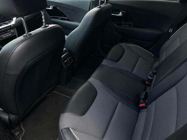 KIA E-Niro DynamicPlusLine 64 kWh SOH100% 1E EIG DEALEROND NAP|PANO|CAMERA|STOEL+STUURVRM|LEER|LED|ADAPT.CRUISE|LANE.ASSIST|
