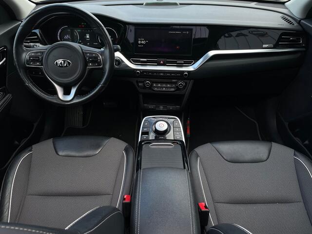 KIA E-Niro DynamicPlusLine 64 kWh SOH100% 1E EIG DEALEROND NAP|PANO|CAMERA|STOEL+STUURVRM|LEER|LED|ADAPT.CRUISE|LANE.ASSIST|