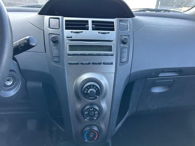 Toyota Yaris 1.0 VVTi Acces Airco