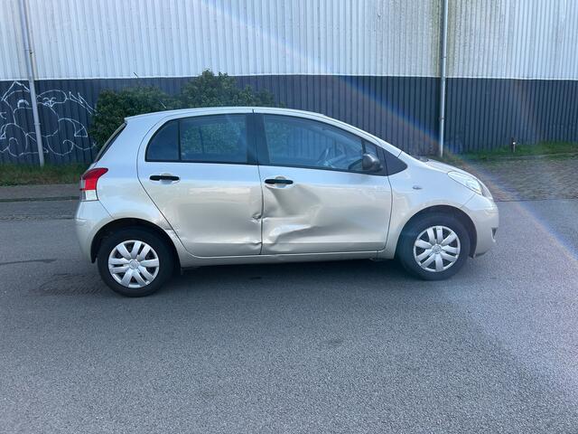 Toyota Yaris 1.0 VVTi Acces Airco