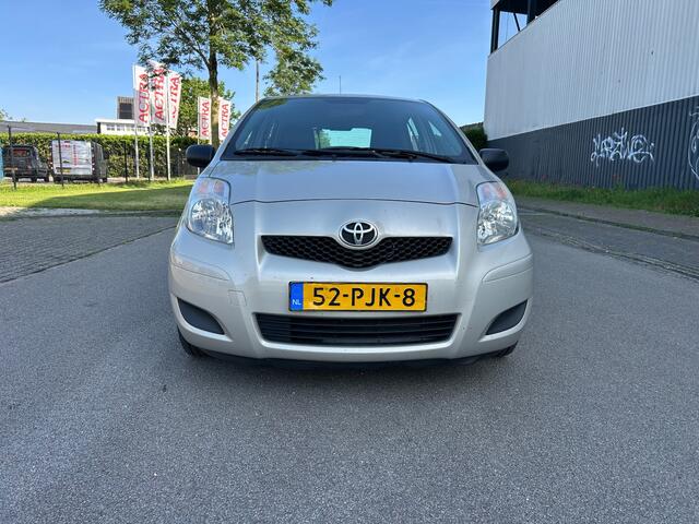 Toyota Yaris 1.0 VVTi Acces Airco