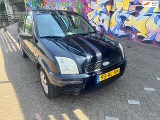 FORD FUSION 1.4-16V Culture nieuwe distributie riem goed onderhouden auto stereo lang zelfde eigenaar rijd heerlijk