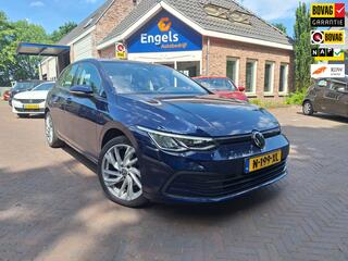 VOLKSWAGEN GOLF 1.0 eTSI Life AUTOMAAT - ALL-IN RIJKLAAR PRIJS