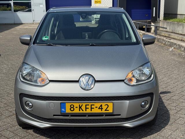 Volkswagen UP 1.0 high up Cruise | AC | Park | AEB