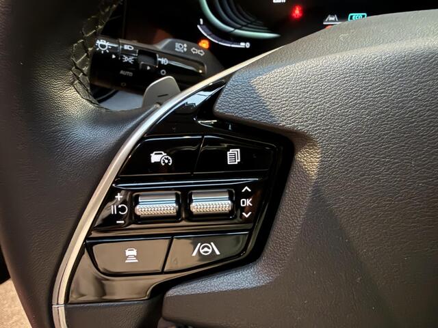 KIA Niro 1.6 GDi Hybrid DynamicLine NEW MODEL