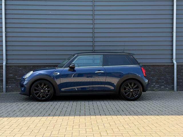 Mini Cooper 1.5 Chili 136pk Head-Up Led ACC Leder PDC 17