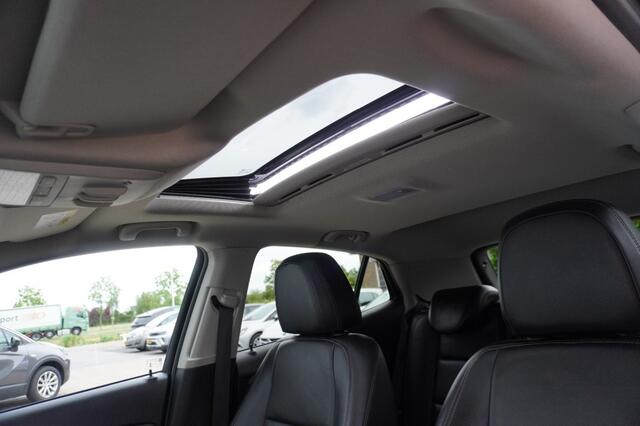 Opel Mokka 1.4 Turbo Innovation / Trekhaak / Open dak / Camera / Leer / Stoel- en stuurverwarming