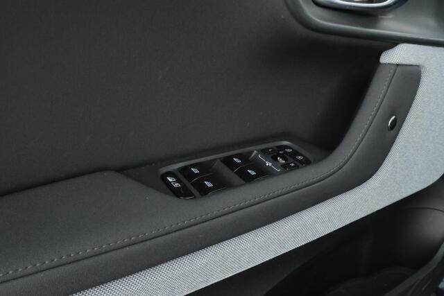 Polestar 2 Standard Range Single Motor 64kWh Digital Dash, Adaptive Cruise Control, Pilot Assist