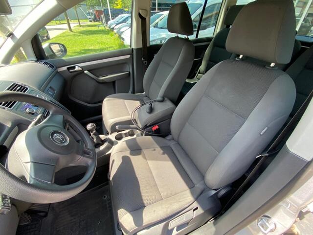 Volkswagen Touran 1.2 TSI Trendl.BlueM APK 12-26 Dorpel schade BJ 2012 