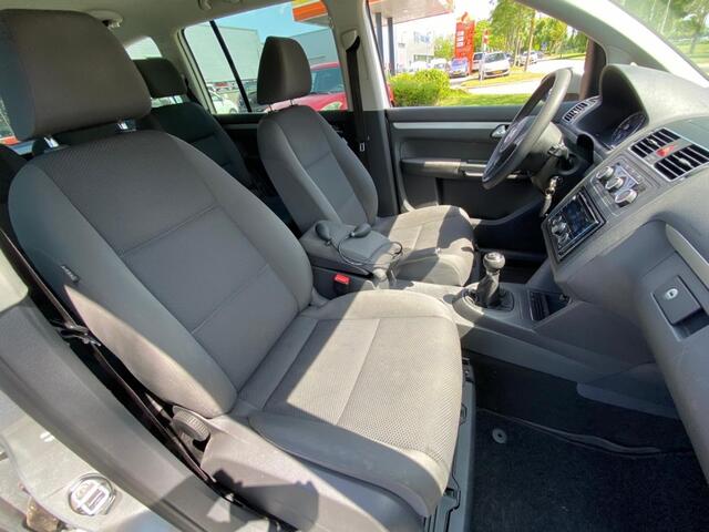 Volkswagen Touran 1.2 TSI Trendl.BlueM APK 12-26 Dorpel schade BJ 2012 