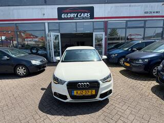 AUDI A1 1.2 TFSI Attraction NAVI-CRUISE-BLUETOOTH