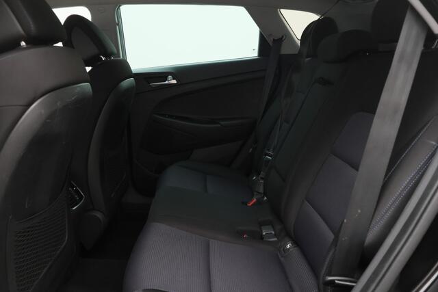 Hyundai Tucson 1.6 GDi Comfort Climate, Cruise, Camera, Navigatie, Bluetooth, Winterpakket, PDC, DAB, 17''