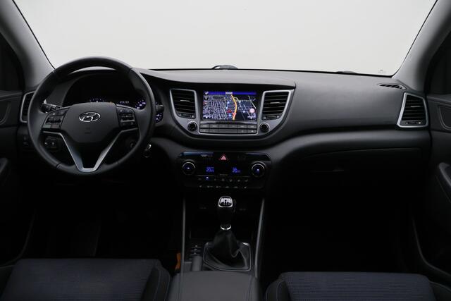 Hyundai Tucson 1.6 GDi Comfort Climate, Cruise, Camera, Navigatie, Bluetooth, Winterpakket, PDC, DAB, 17''