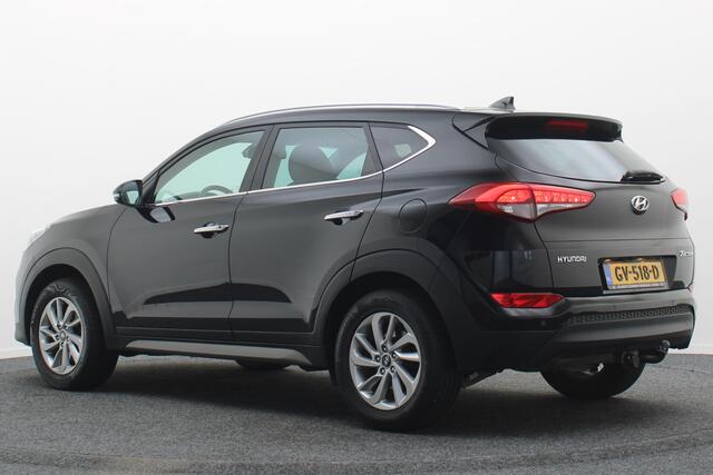 Hyundai Tucson 1.6 GDi Comfort Climate, Cruise, Camera, Navigatie, Bluetooth, Winterpakket, PDC, DAB, 17''