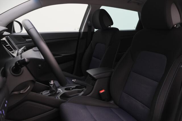 Hyundai Tucson 1.6 GDi Comfort Climate, Cruise, Camera, Navigatie, Bluetooth, Winterpakket, PDC, DAB, 17''