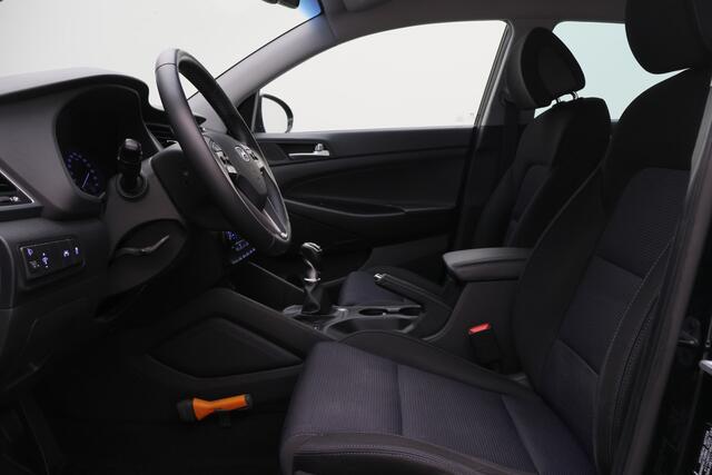 Hyundai Tucson 1.6 GDi Comfort Climate, Cruise, Camera, Navigatie, Bluetooth, Winterpakket, PDC, DAB, 17''