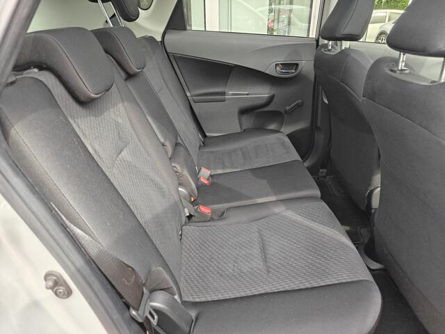 Toyota Verso-S 1.3 VVT-i Dynamic / Airco / Camera / Panoramadak