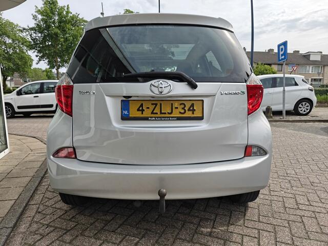 Toyota Verso-S 1.3 VVT-i Dynamic / Airco / Camera / Panoramadak