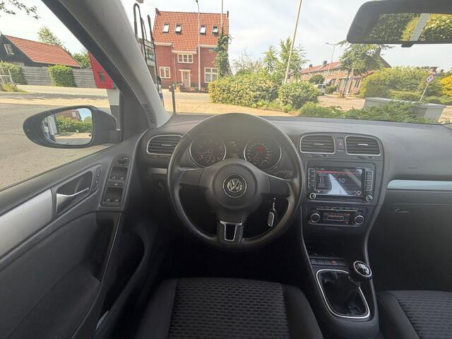 Volkswagen Golf 1.4 Easyline PDC-AIRCO-ANDROID