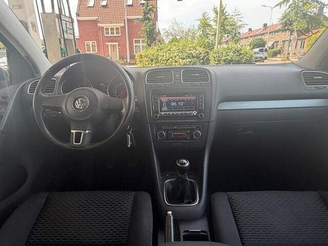 Volkswagen Golf 1.4 Easyline PDC-AIRCO-ANDROID