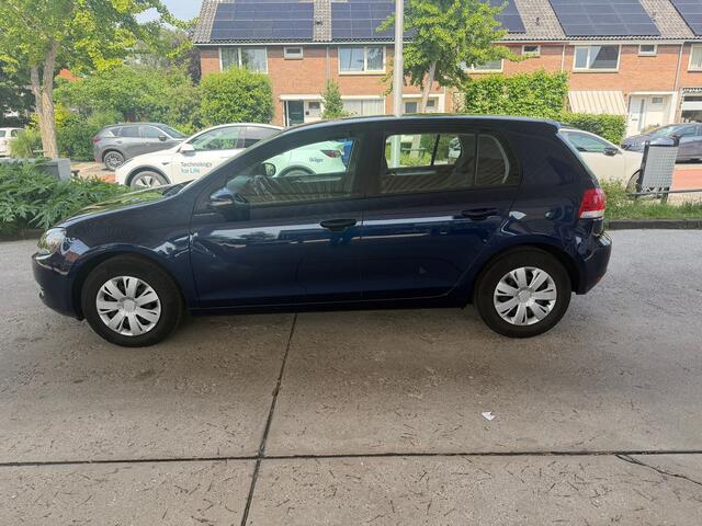 Volkswagen Golf 1.4 Easyline PDC-AIRCO-ANDROID