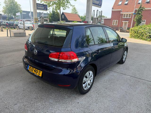 Volkswagen Golf 1.4 Easyline PDC-AIRCO-ANDROID