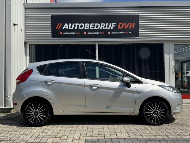 Ford Fiesta 1.25 Limited | NW. APK | TREKHAAK | AIRCO | NAP |