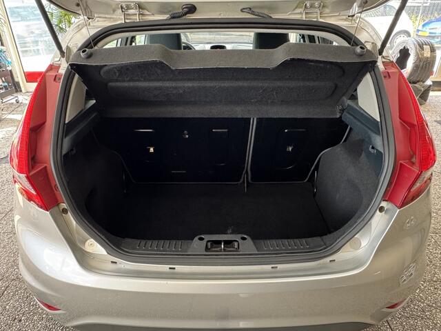 Ford Fiesta 1.25 Limited | NW. APK | TREKHAAK | AIRCO | NAP |