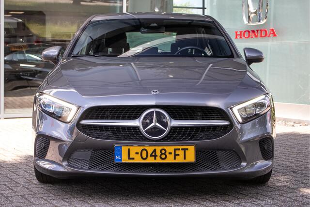 Mercedes-Benz A-Klasse 200 Premium Plus Automaat - Navi | Camera | Stoelverwarming