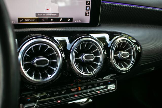 Mercedes-Benz A-Klasse 200 Premium Plus Automaat - Navi | Camera | Stoelverwarming