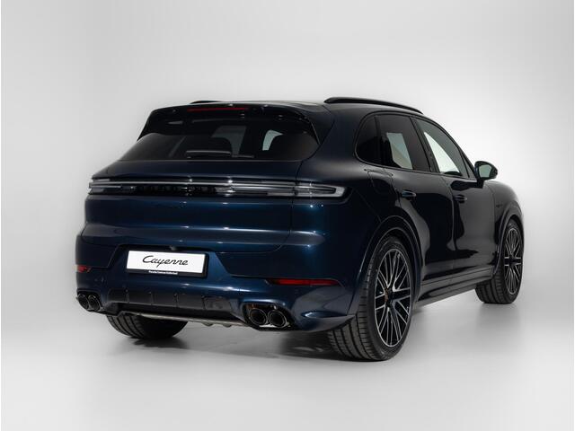 Porsche Cayenne E-Hybrid Black Edition