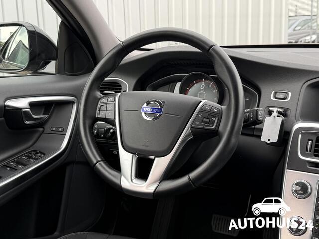 Volvo V60 CROSS COUNTRY 2.0 T5 245pk Nordic+ NL-AUTO|1-EIGENAAR