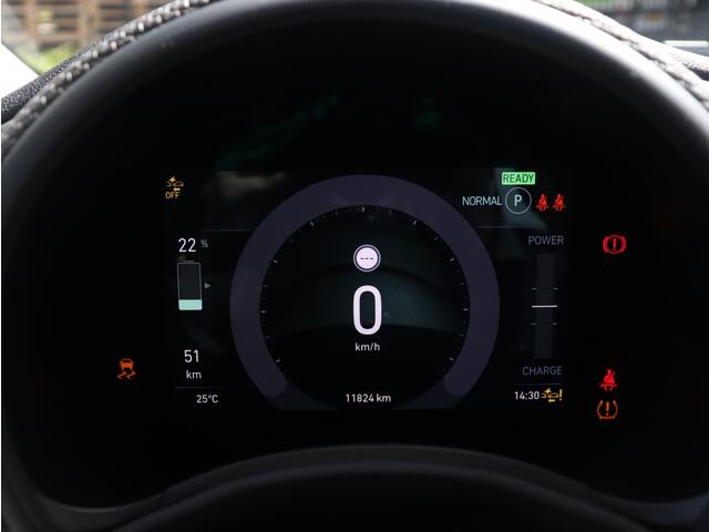 Fiat E-500 Cabrio La Prima by Bocelli 42 kWh | JBL | Winter | Camera | 17