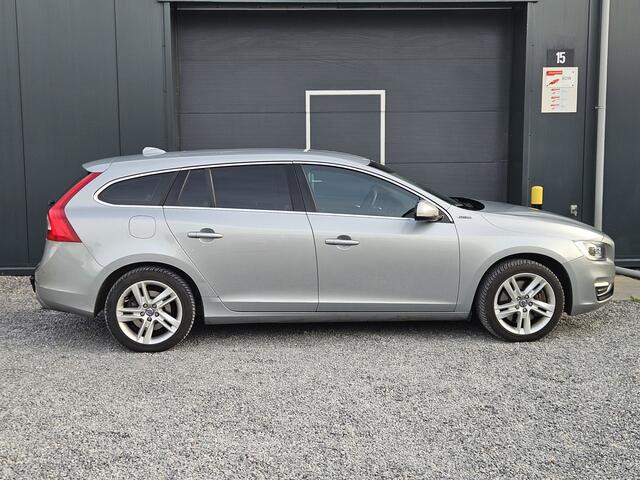 Volvo V60 2.4 D6 AWD Plug-In Hybrid Summum