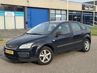FORD FOCUS 1.6-16V Ambiente 5-DRS Cruise/Airco Trekhaak