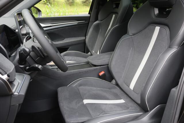 Skoda Kodiaq iV 1.5 TSI PHEV Sportline Pano/Matrix LED/ACC/Keyless/Camera/20/Elek. stoel+mem/Trekhaak wegkl.