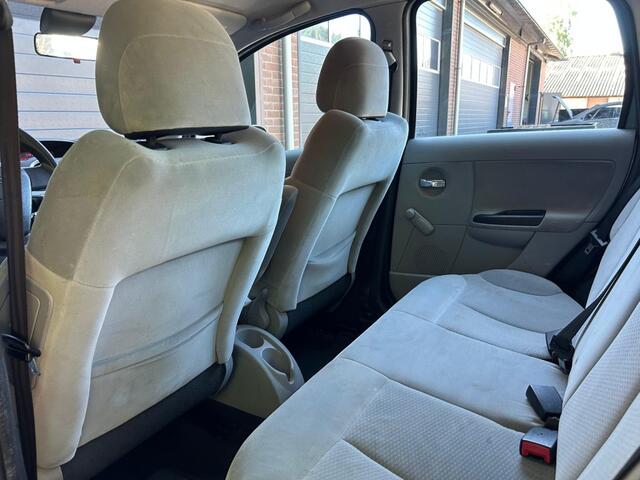 Citroen C3 1.6I-16V EXCLUSIVE / Automaat / Clima / Cruise /