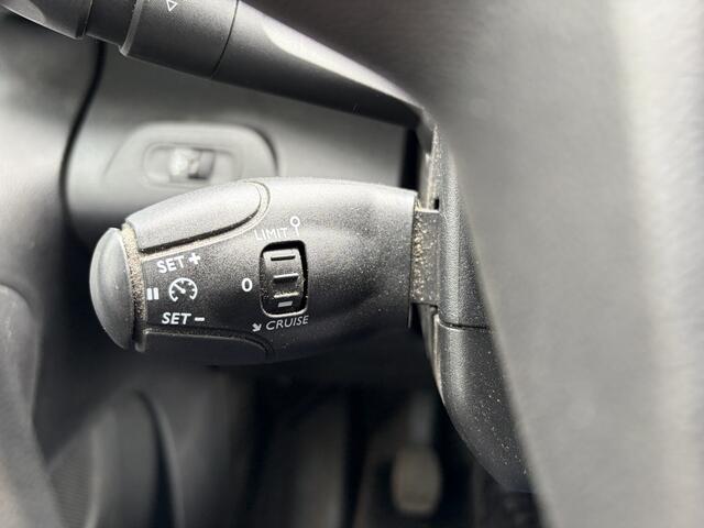 Peugeot Partner 1.2 Premium Benzine  Apple\Android  Cruise  Airco