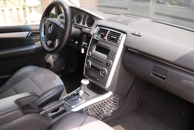 Mercedes-Benz B-Klasse 200 AUT|AC|TREKHK|APK 09-26