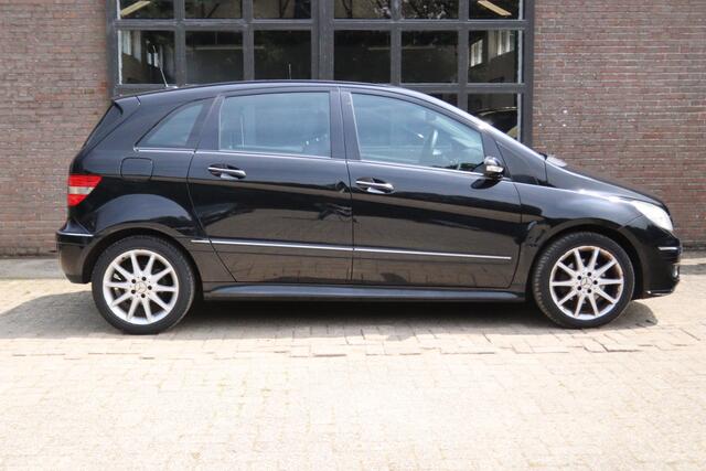 Mercedes-Benz B-Klasse 200 AUT|AC|TREKHK|APK 09-26