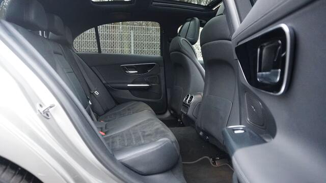 Mercedes-Benz C-Klasse 200 AMG  ADAPT. LED, PANORAMA, ALARM, WINTERPACK, 19-inch LMV, SPIEGEL-PACK  1e EIG - UNFALLFREI   INFORMEER OOK NAAR ONZE AANTREKKELIJKE FIN